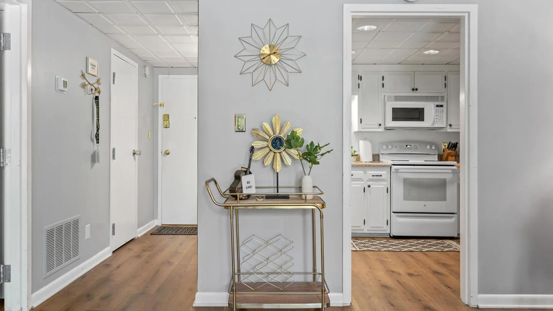 Famous Music Row 1 Bedroom Condo With Free Parking And Pool Nashville Nyaraló