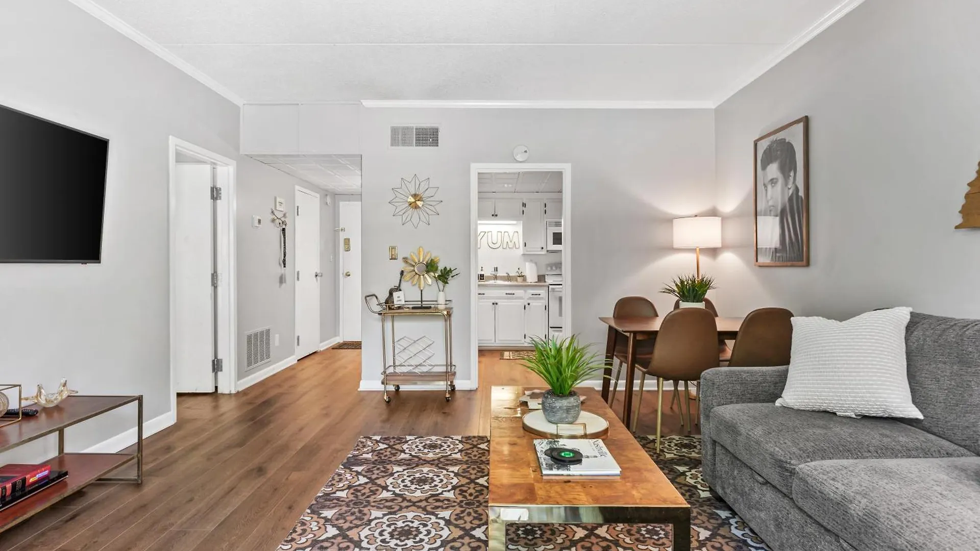 Nyaraló Famous Music Row 1 Bedroom Condo With Free Parking And Pool Nashville